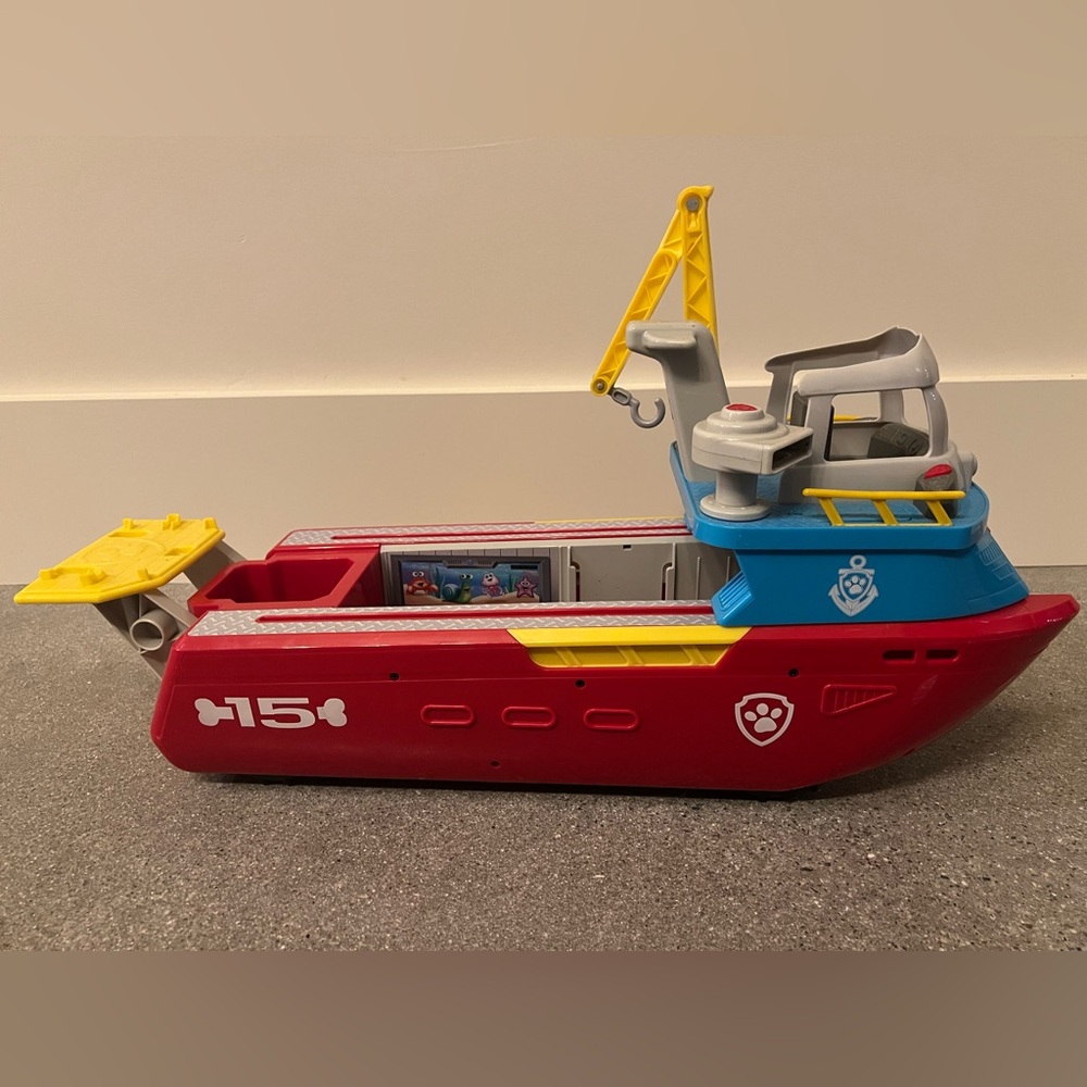 Paw Patrol Sea Patroller vehical